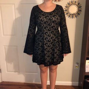 Black long sleeve dress